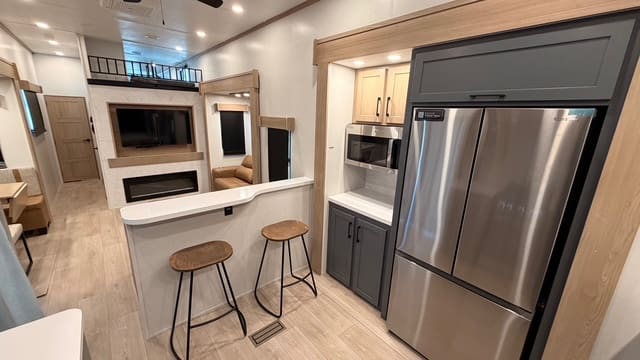 2026 HAMPTON 388FKL by CROSSROADS - Image 10