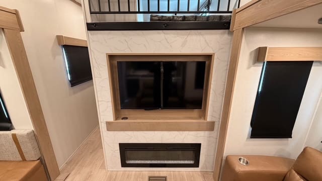 2026 HAMPTON 388FKL by CROSSROADS - Image 21