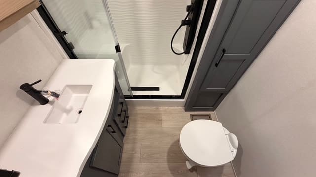 2026 HAMPTON 388FKL by CROSSROADS - Image 26