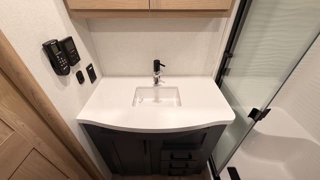 2026 HAMPTON 388FKL by CROSSROADS - Image 28