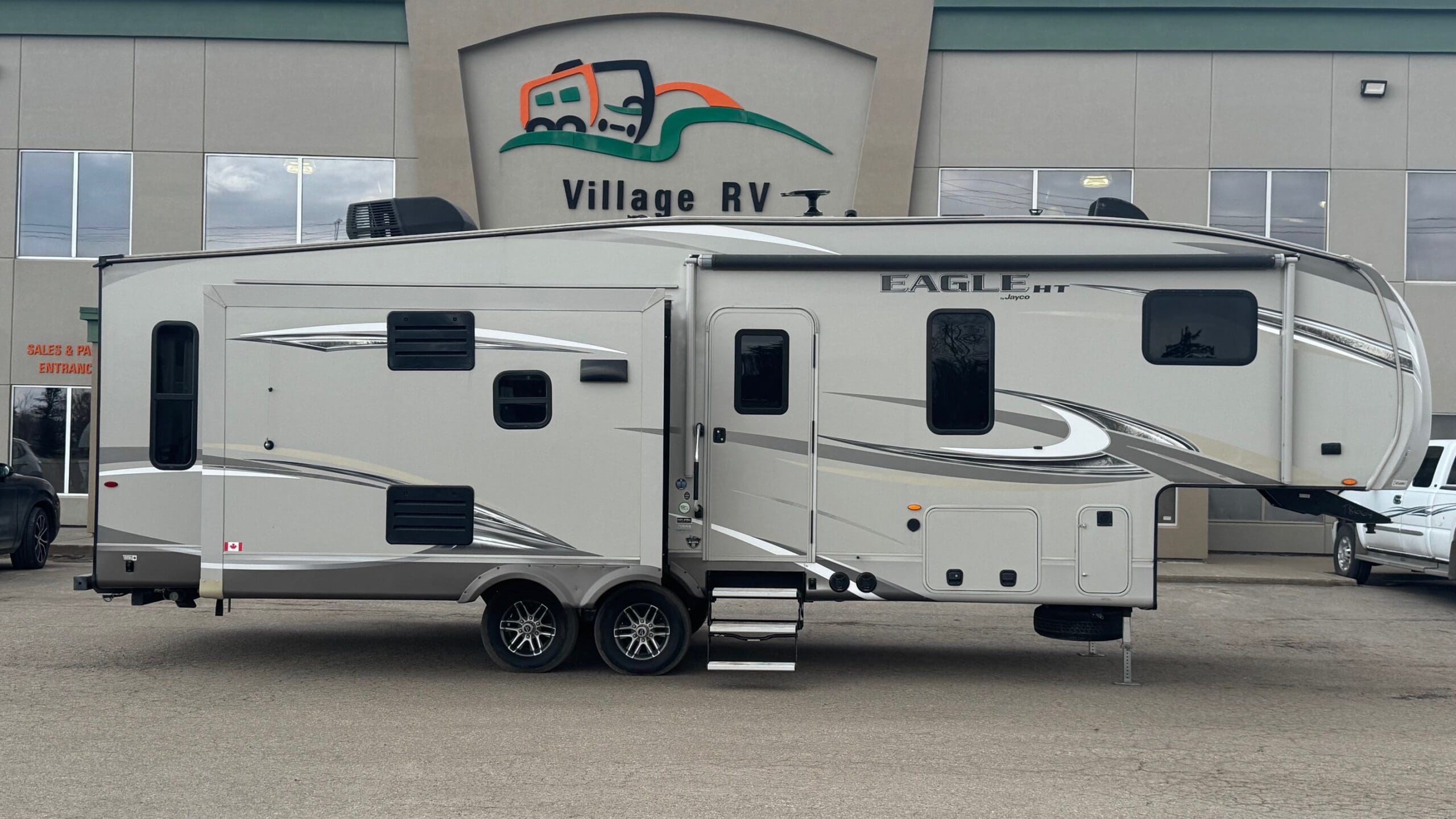 2018 EAGLE 28.5RSTS by JAYCO