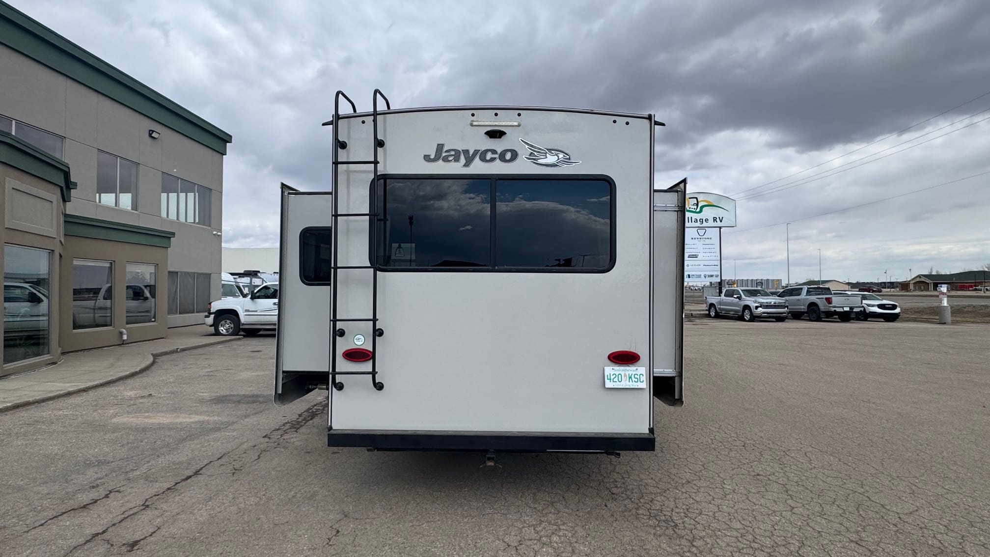 2018 EAGLE 28.5RSTS by JAYCO - Image 8