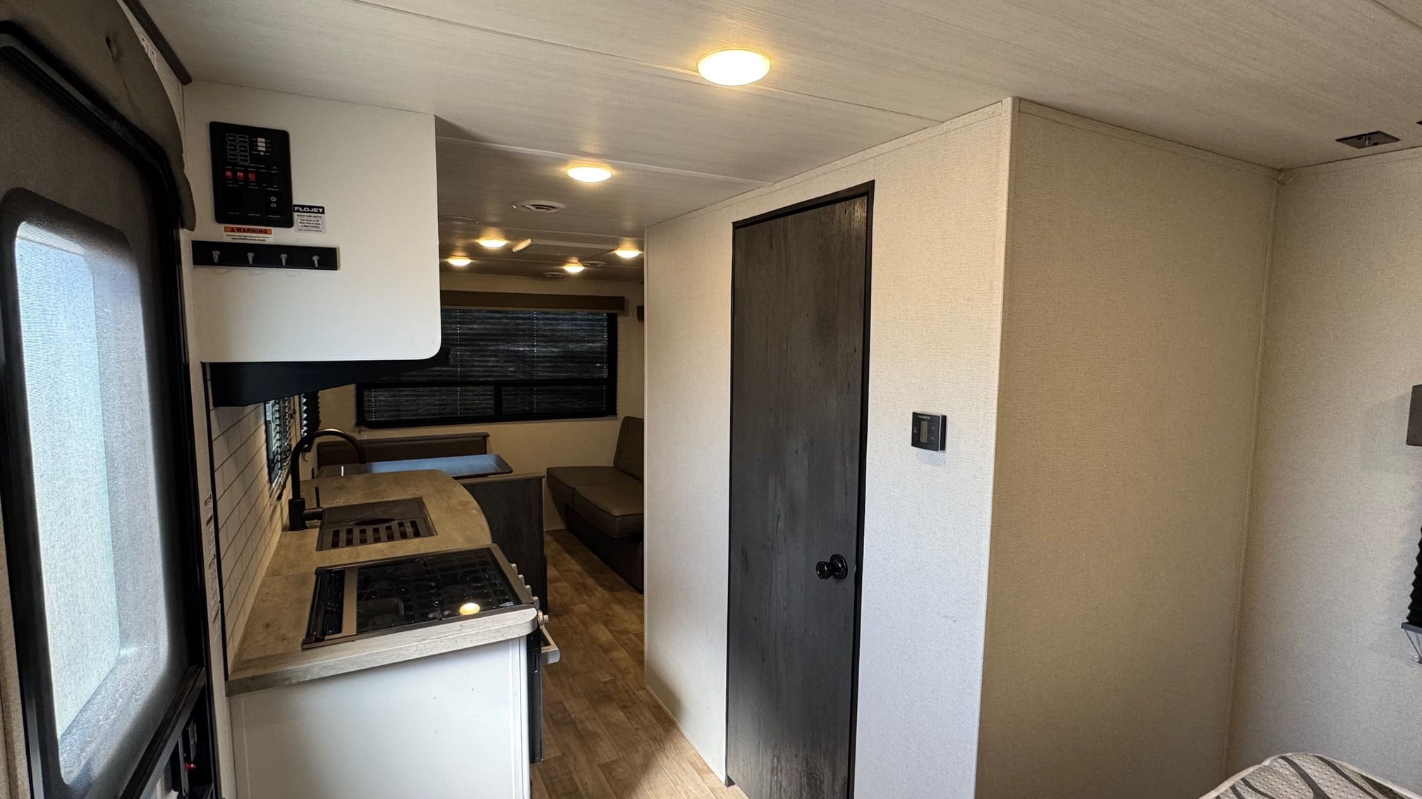 2023 HIDEOUT 20RDNWE by KEYSTONE - Image 9