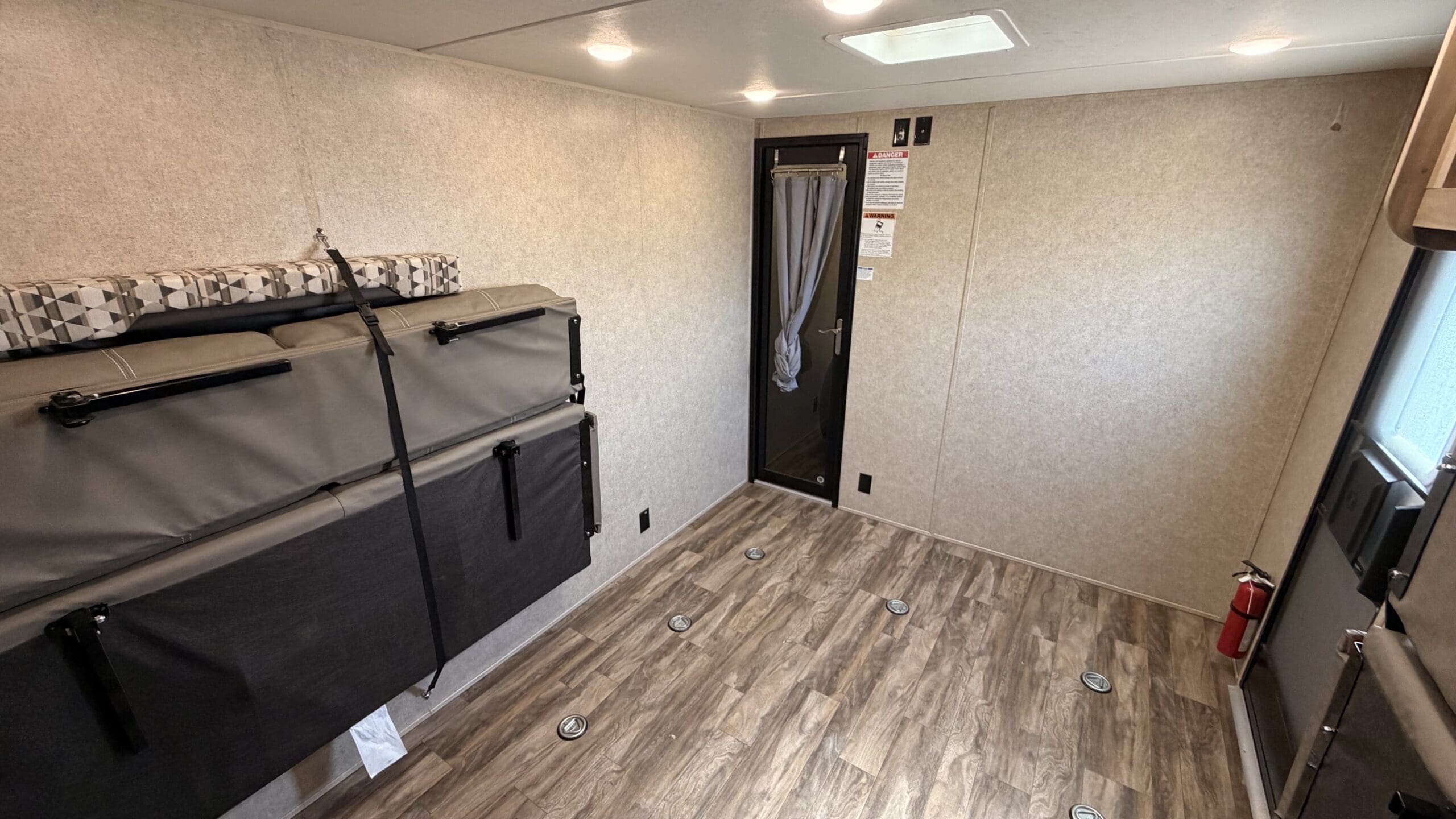 2020 CATALINA 29THS by COACHMAN - Image 30
