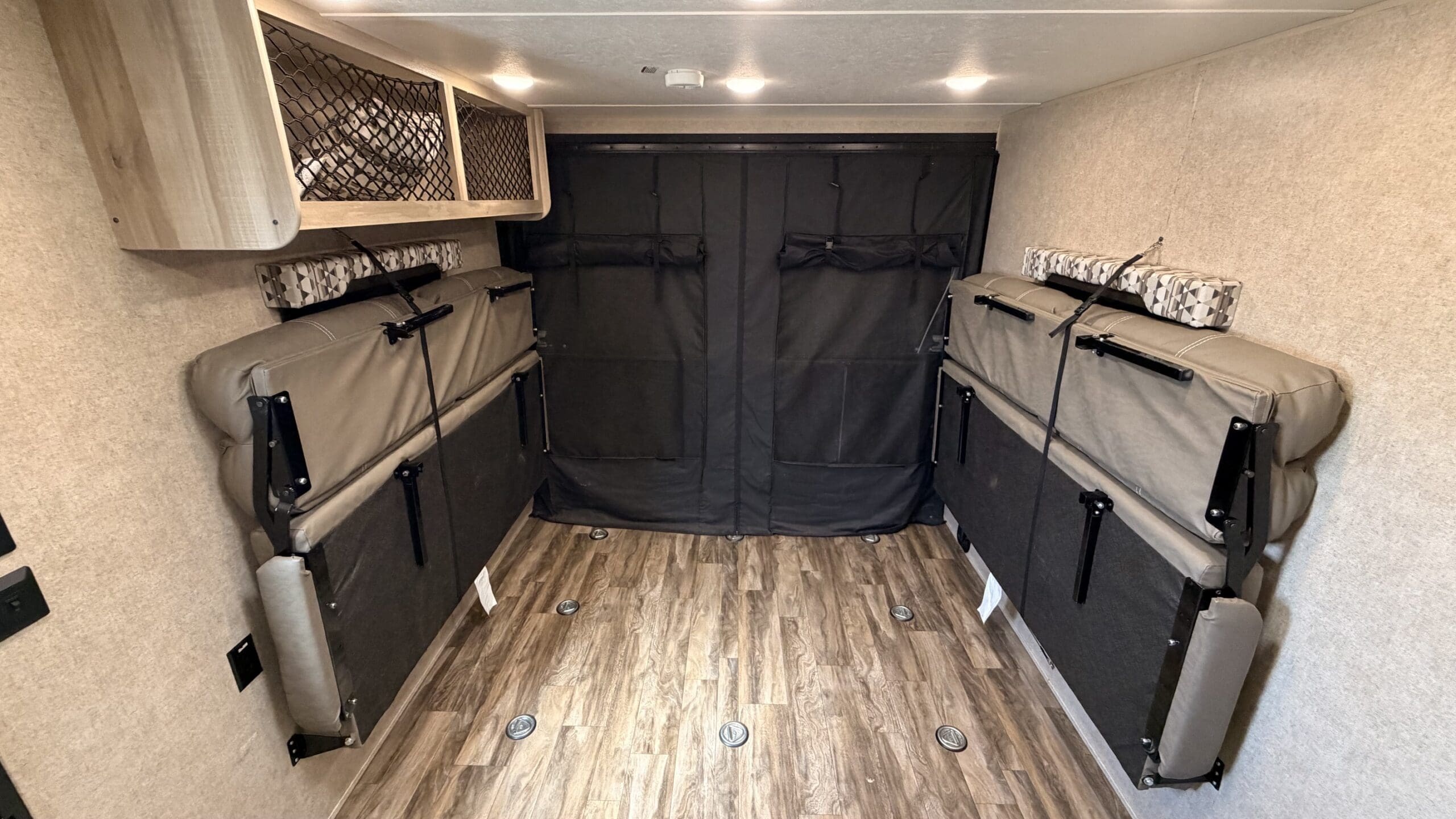 2020 CATALINA 29THS by COACHMAN - Image 31
