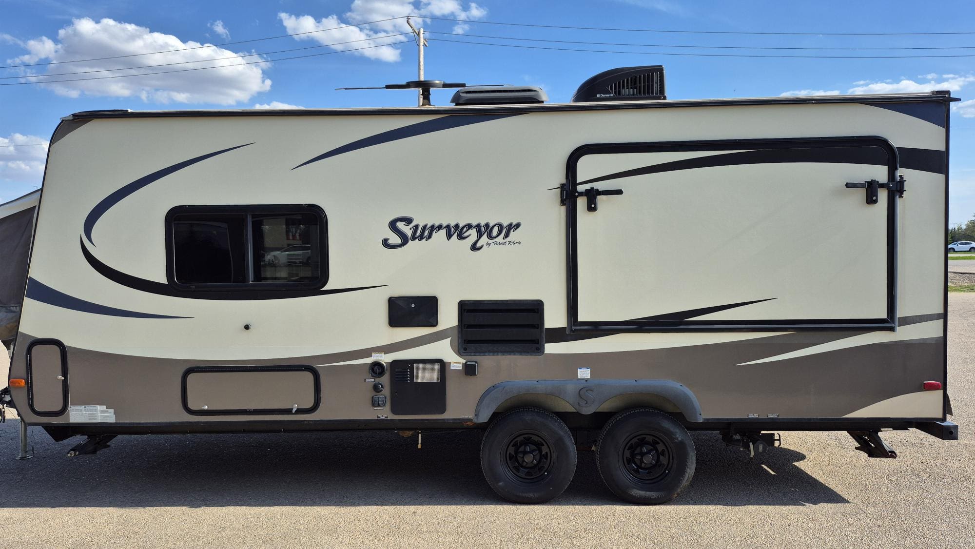 2016 SURVEYOR 224T by FOREST RIVER - Image 6