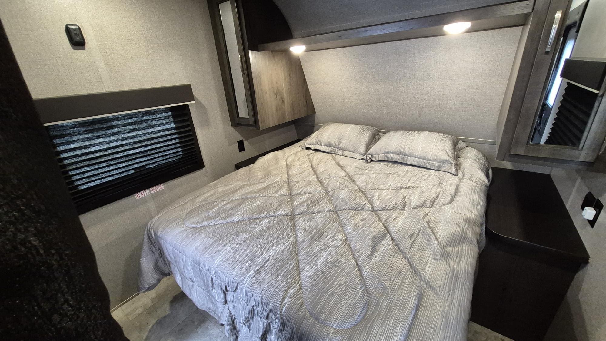 2020 JAY FLIGHT SLX 245RLS by JAYCO - Image 19