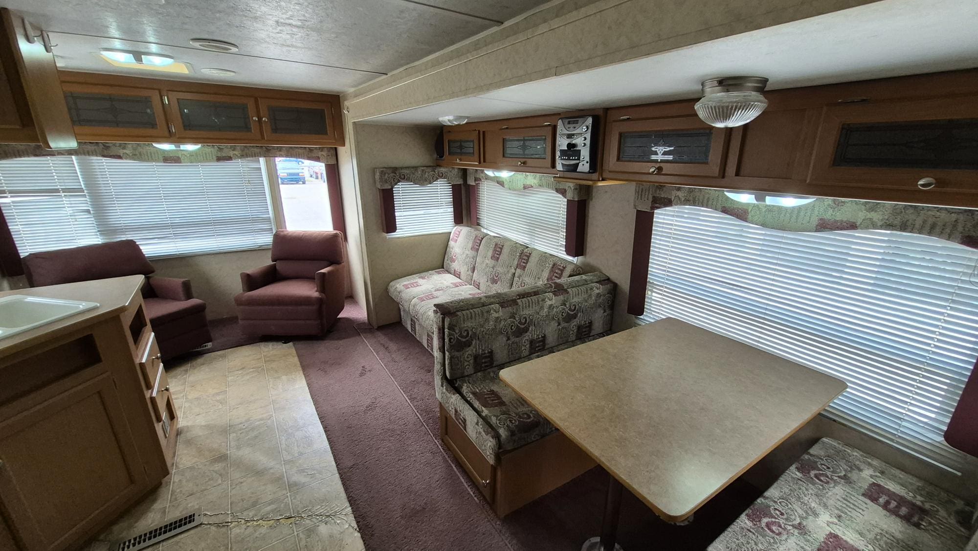 2005 FOUR WINDS 26L by DUTCHMEN - Image 10