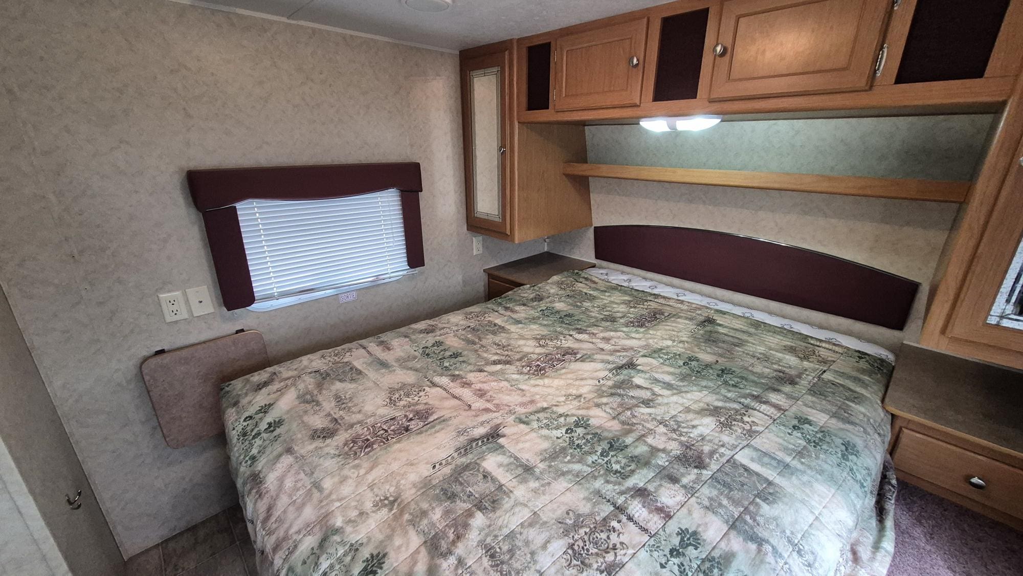 2005 FOUR WINDS 26L by DUTCHMEN - Image 18