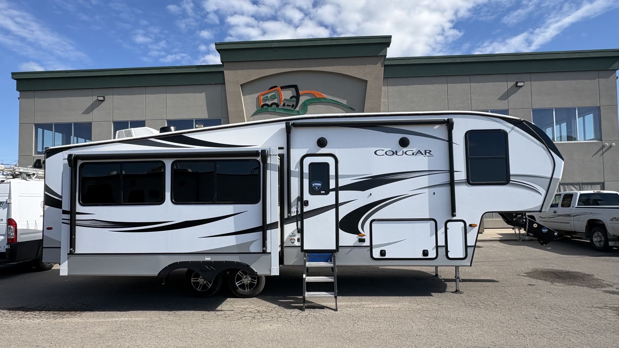 2021 COUGAR 30RLS by KEYSTONE