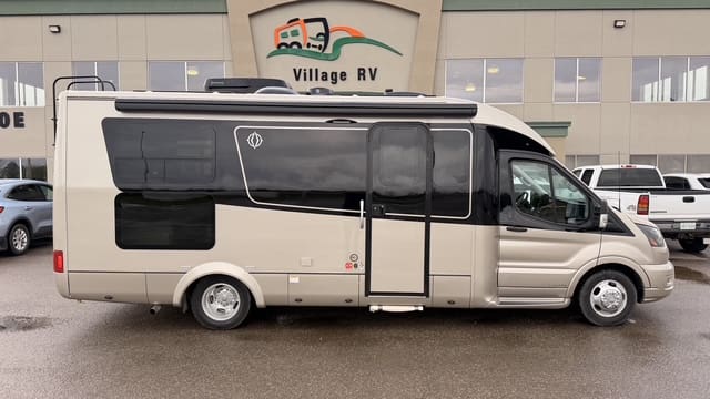 2025 WONDER W24RL by LEISURE TRAVEL