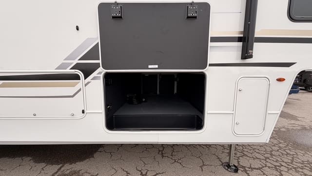 2026 COUGAR 360MBI by KEYSTONE - Image 7