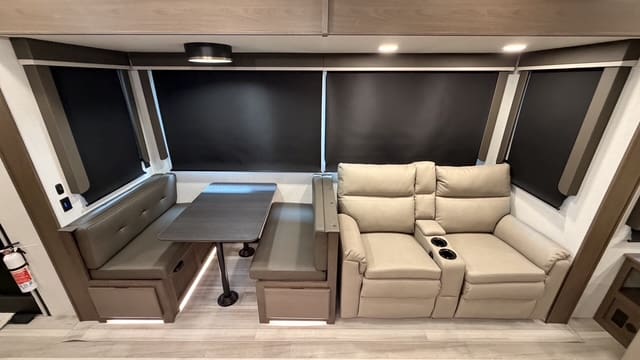 2026 COUGAR 360MBI by KEYSTONE - Image 15