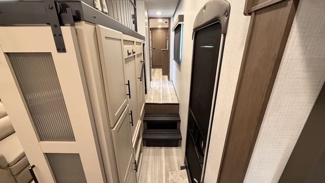 2026 COUGAR 360MBI by KEYSTONE - Image 26