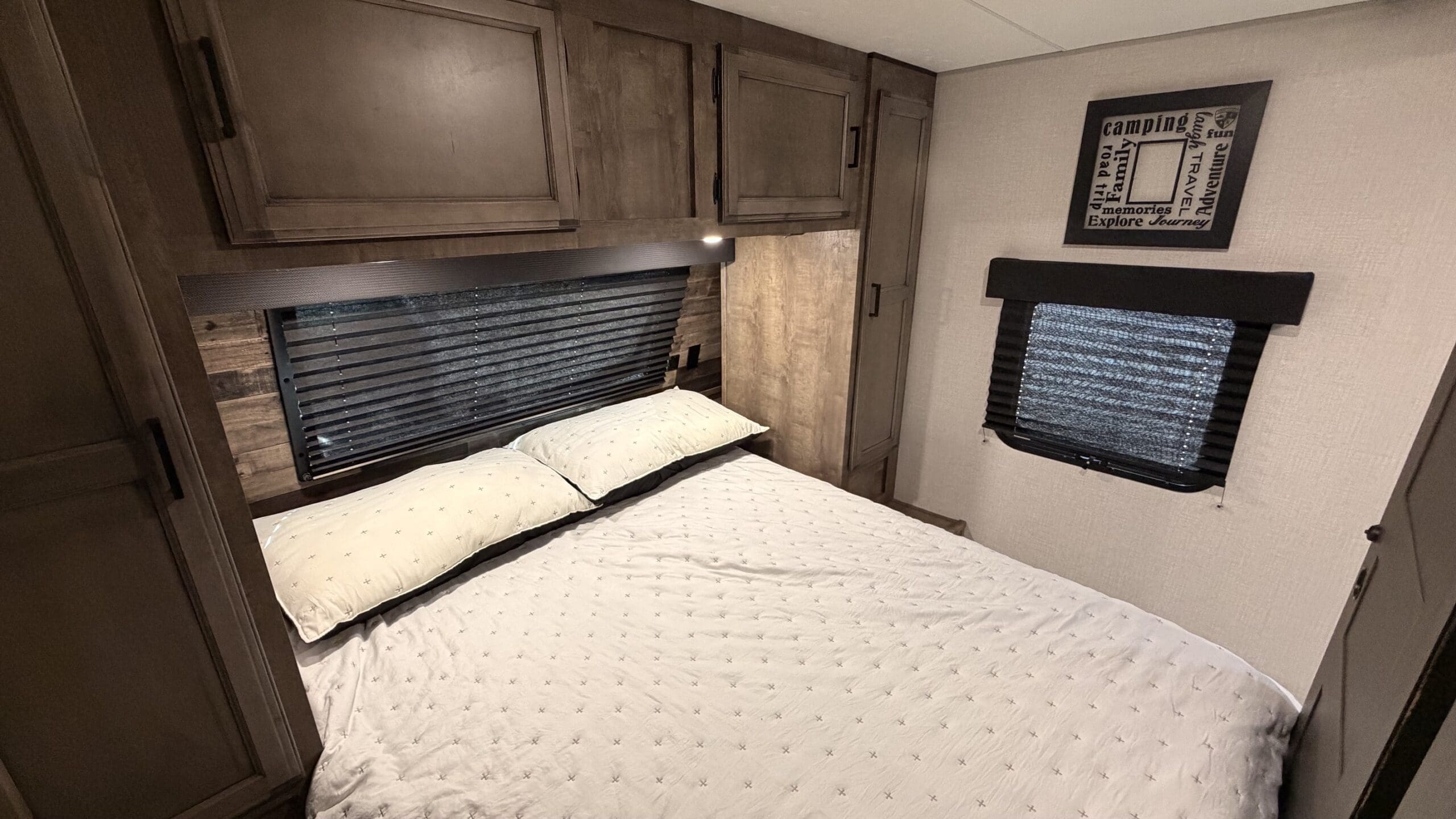 2021 SPORT TREK 270VBH by VENTURE RV - Image 21