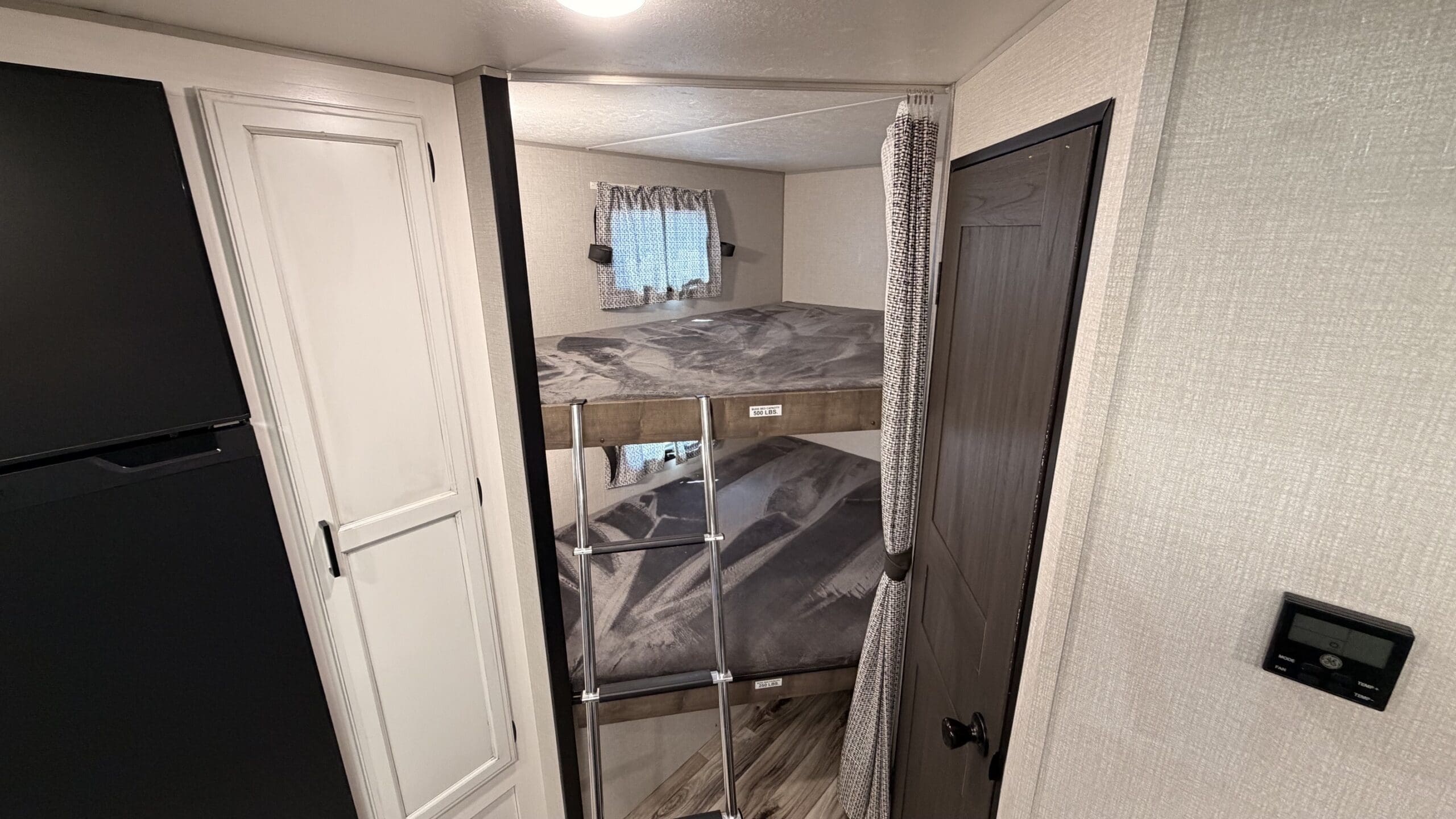 2021 SPORT TREK 270VBH by VENTURE RV - Image 26