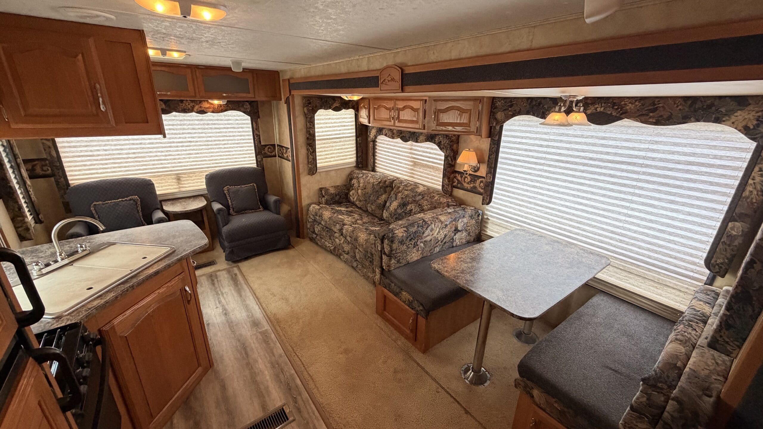 2007 COUGAR 302RLDS by KEYSTONE - Image 8