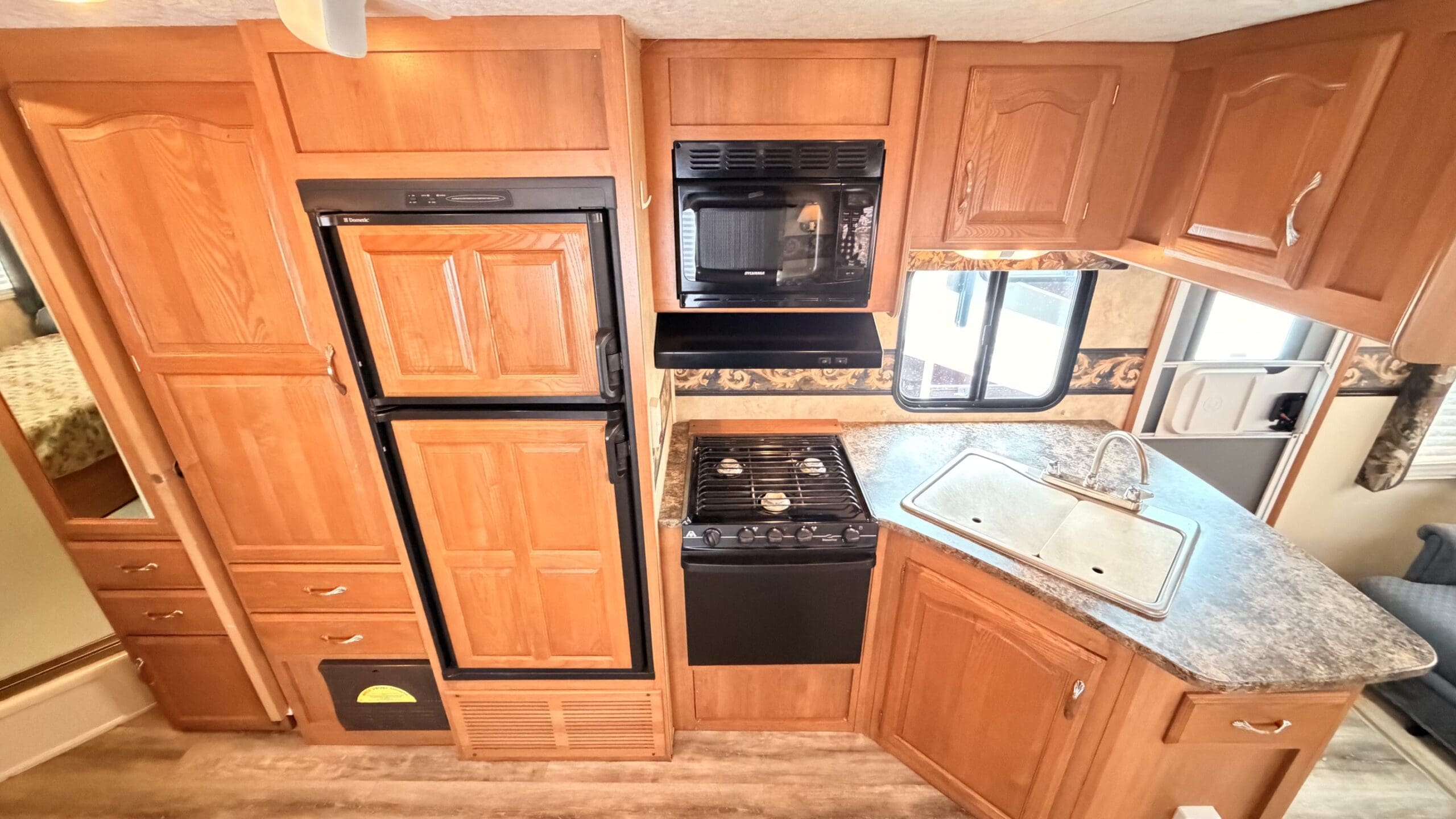 2007 COUGAR 302RLDS by KEYSTONE - Image 15