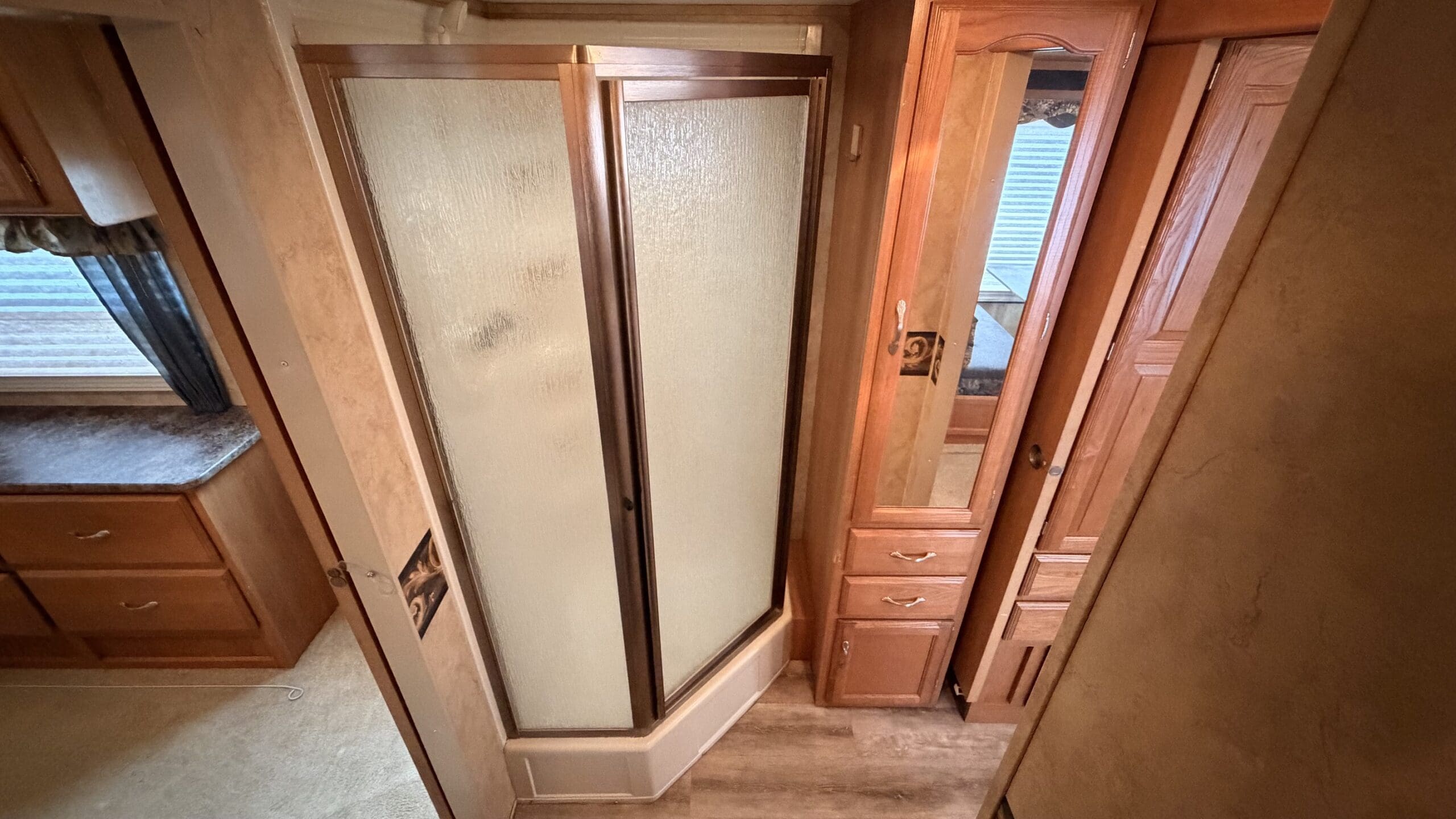2007 COUGAR 302RLDS by KEYSTONE - Image 18