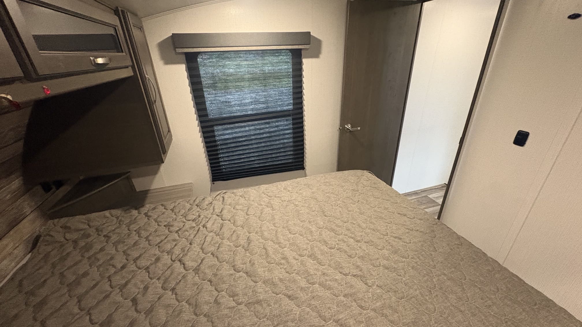 2021 COUGAR 25RES by KEYSTONE - Image 20