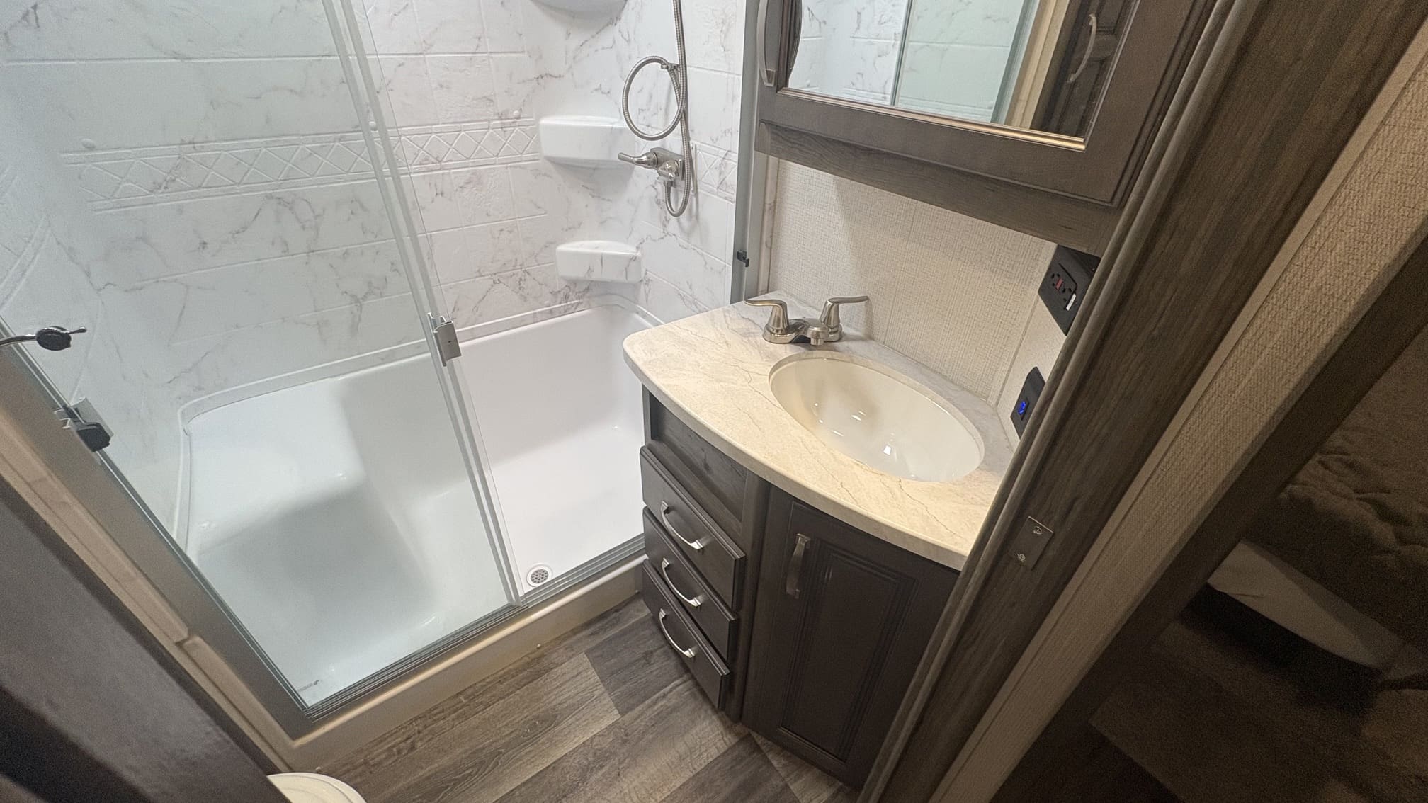 2021 COUGAR 25RES by KEYSTONE - Image 22
