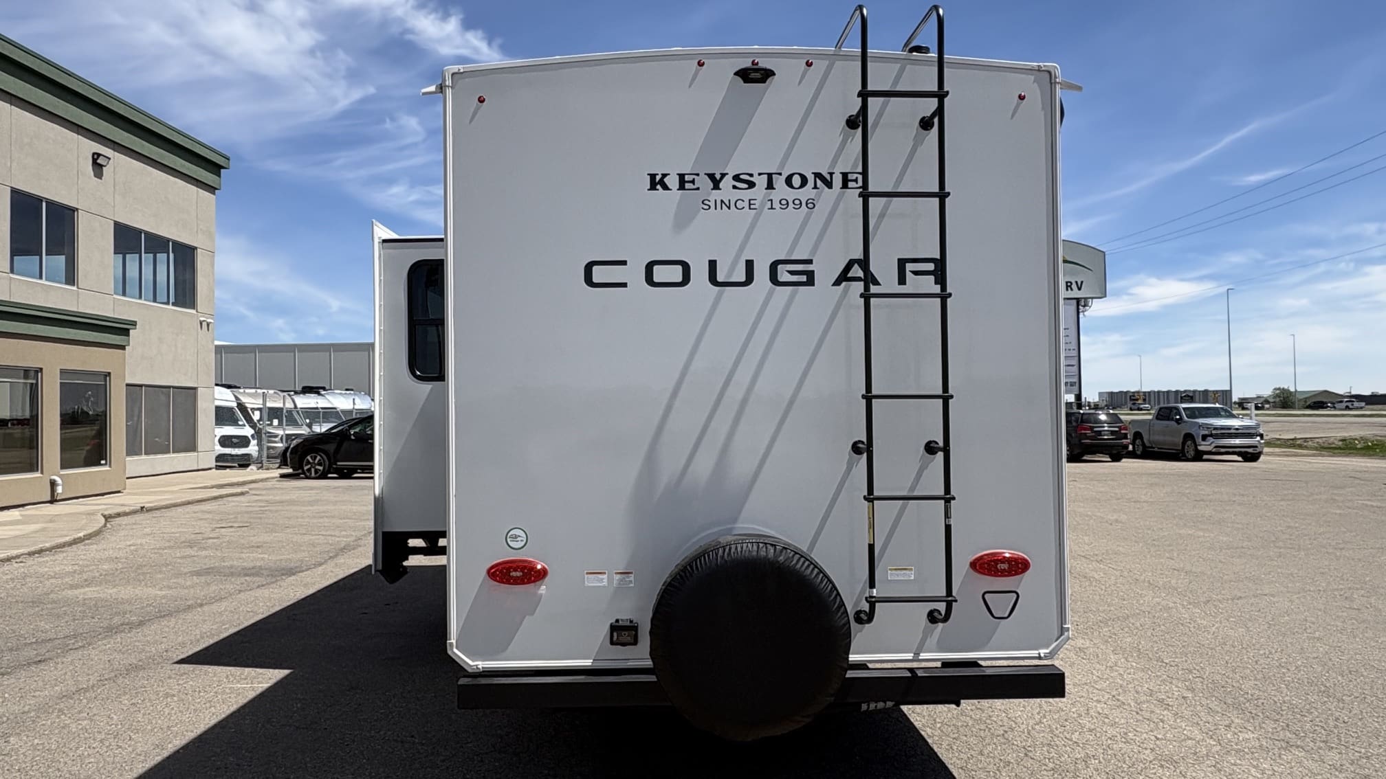 2027 COUGAR 26LBW by KEYSTONE - Image 5