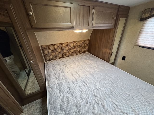 2015 SPORTSMEN 266BH by KZ - Image 17