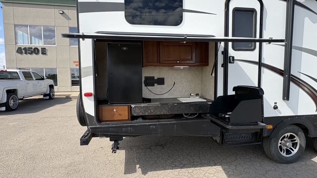 2014 BULLET PREMIER 31BHPR by KEYSTONE - Image 6