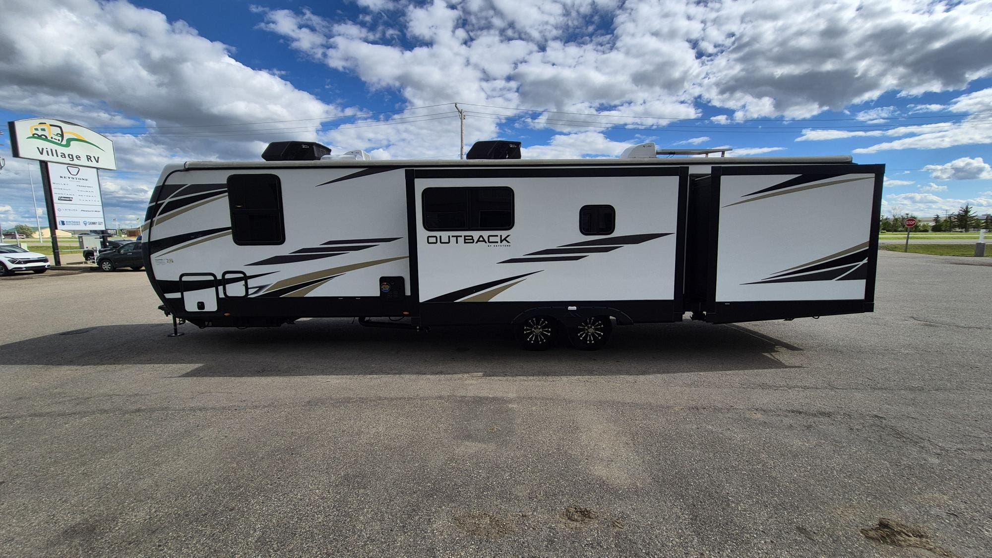 2023 OUTBACK 340BH by KEYSTONE - Image 4