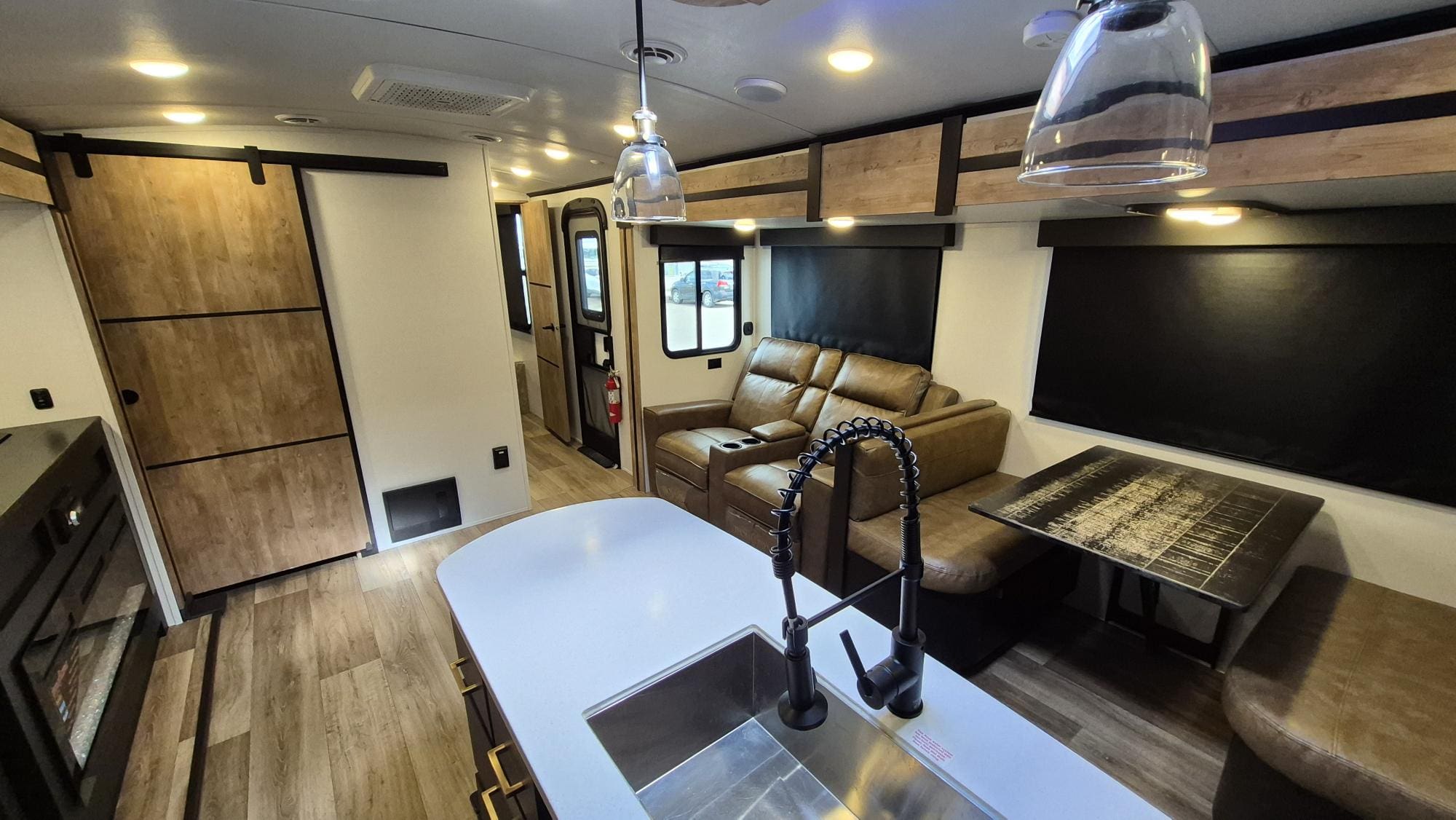 2023 OUTBACK 340BH by KEYSTONE - Image 8
