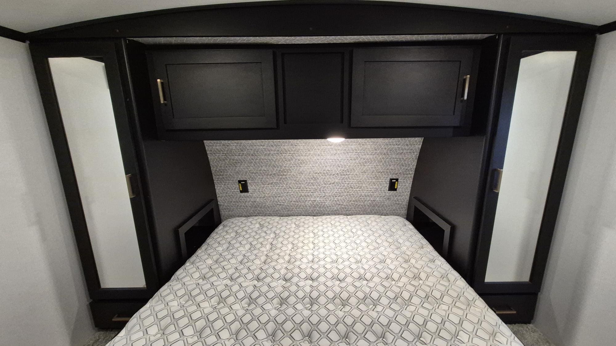 2023 OUTBACK 340BH by KEYSTONE - Image 26