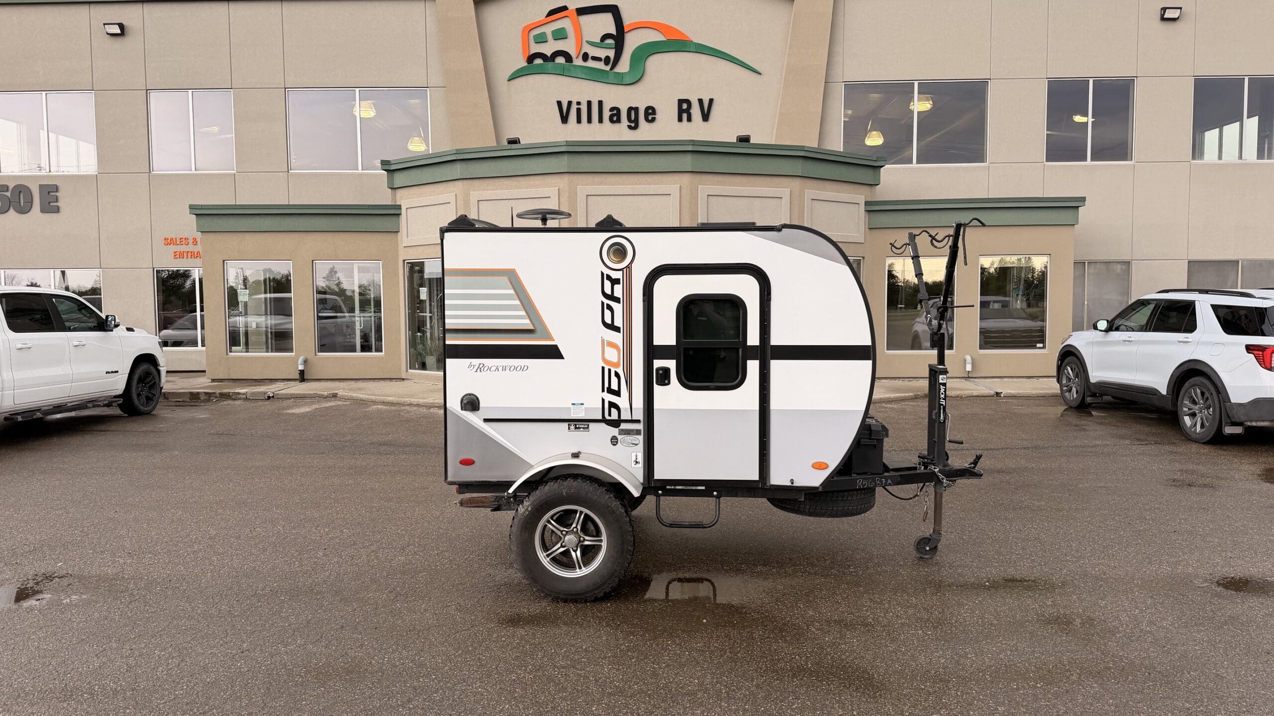 2018 GEO PRO 12RK by FOREST RIVER