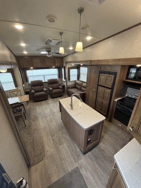2018 ROCKWOOD 8289WS by FOREST RIVER - Image 11