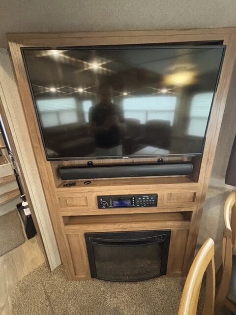 2018 ROCKWOOD 8289WS by FOREST RIVER - Image 16
