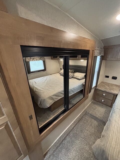 2018 ROCKWOOD 8289WS by FOREST RIVER - Image 39