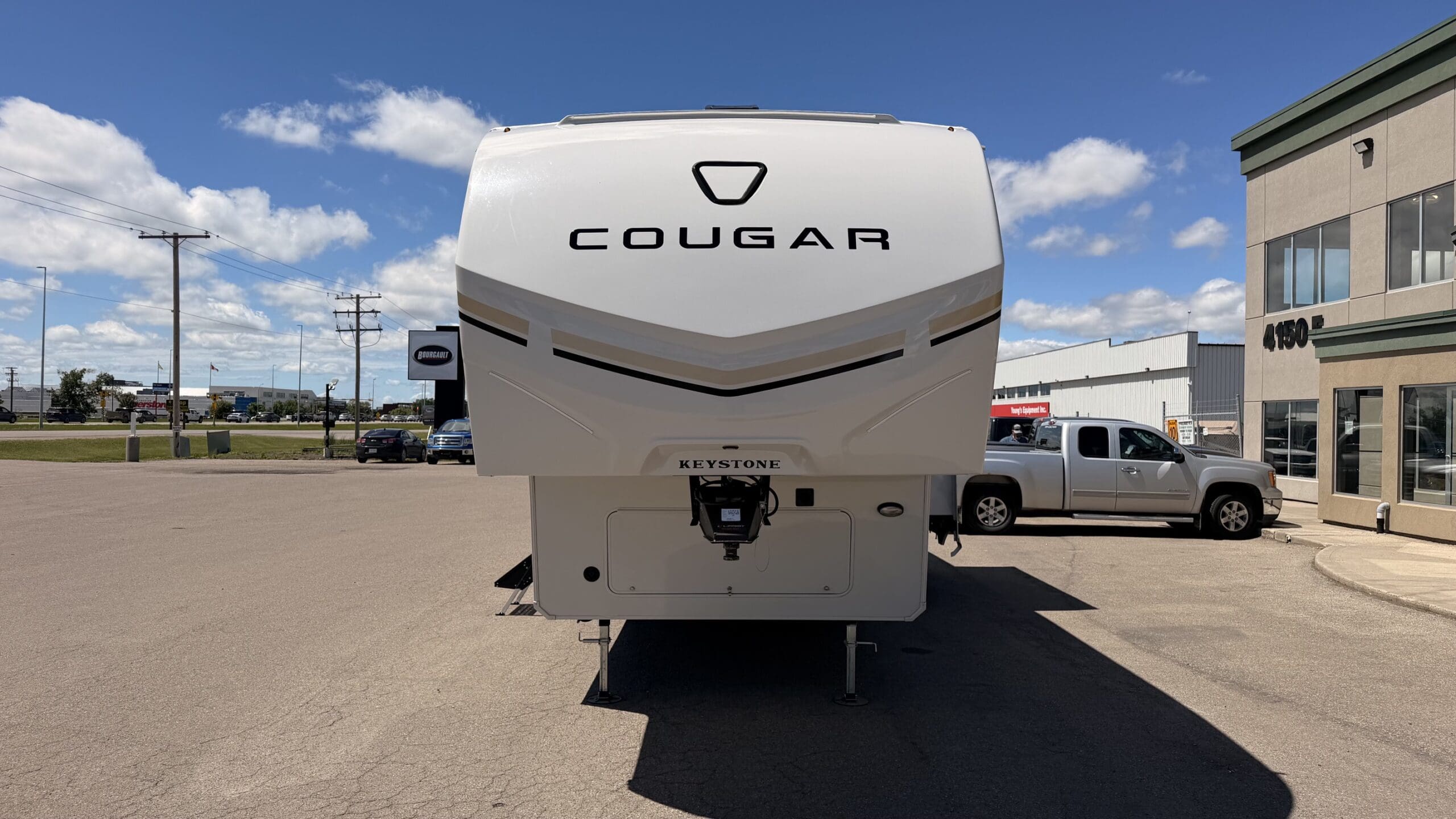 2027 COUGAR 2700BH by KEYSTONE - Image 3