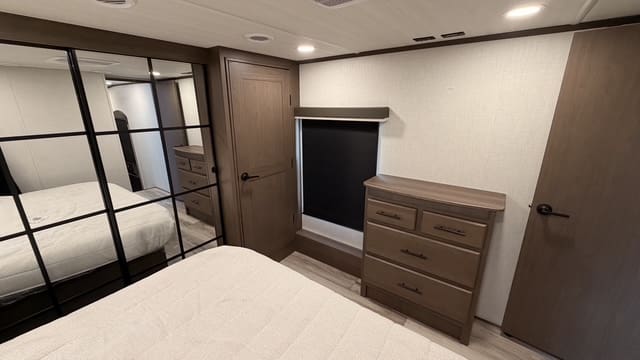 2027 COUGAR 316RLS by KEYSTONE - Image 26