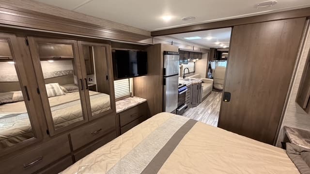 2022 ACE 29.5 by THOR MOTOR COACH - Image 30