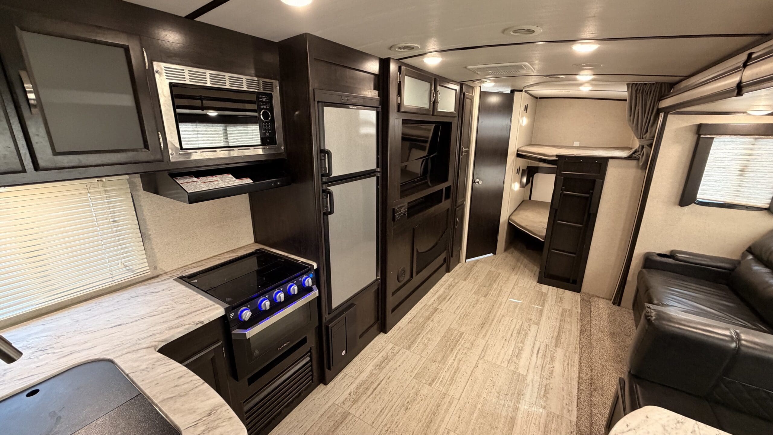 2019 NORTHERN SPIRIT 2963BH by COACHMAN - Image 10