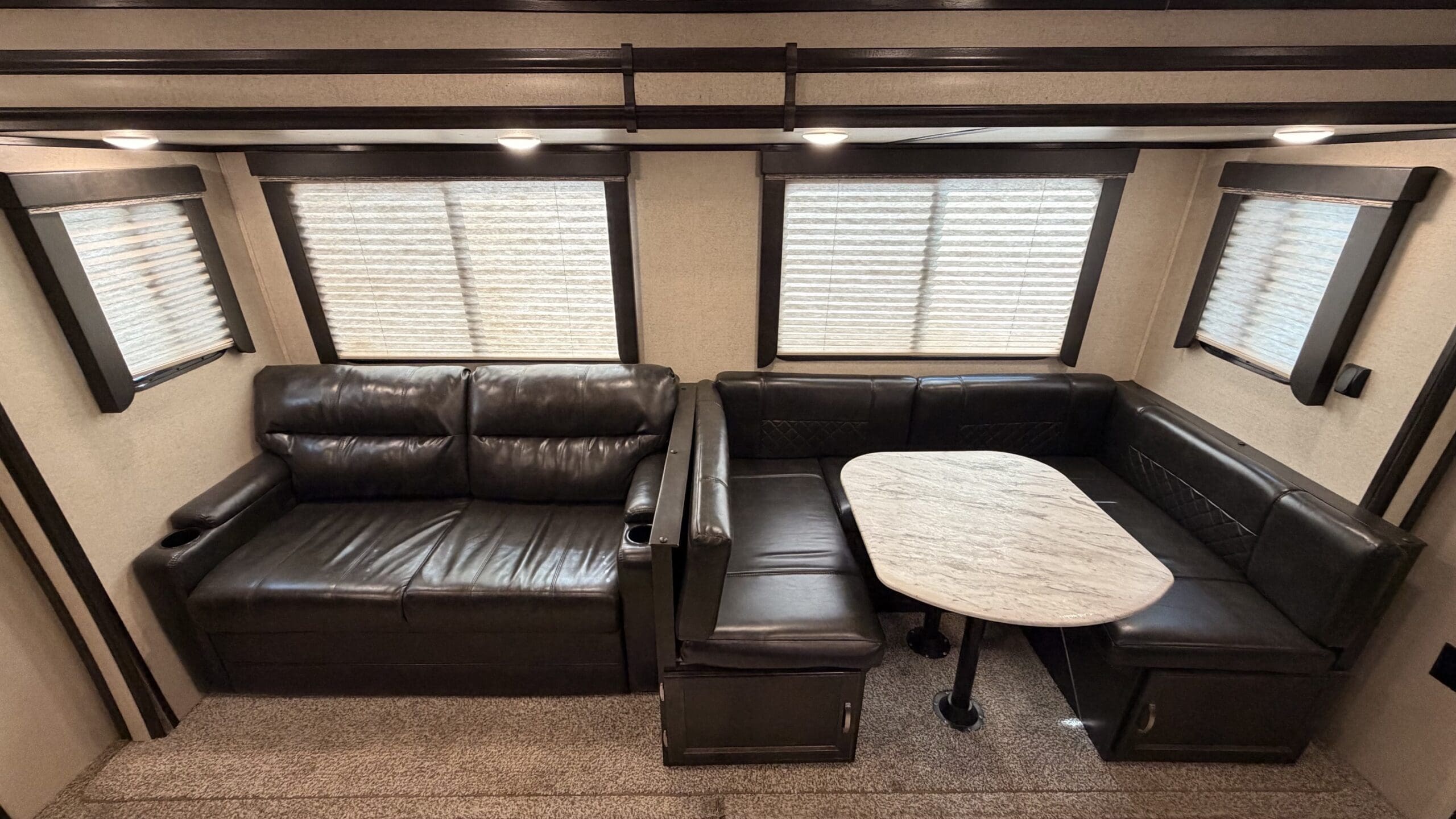 2019 NORTHERN SPIRIT 2963BH by COACHMAN - Image 15