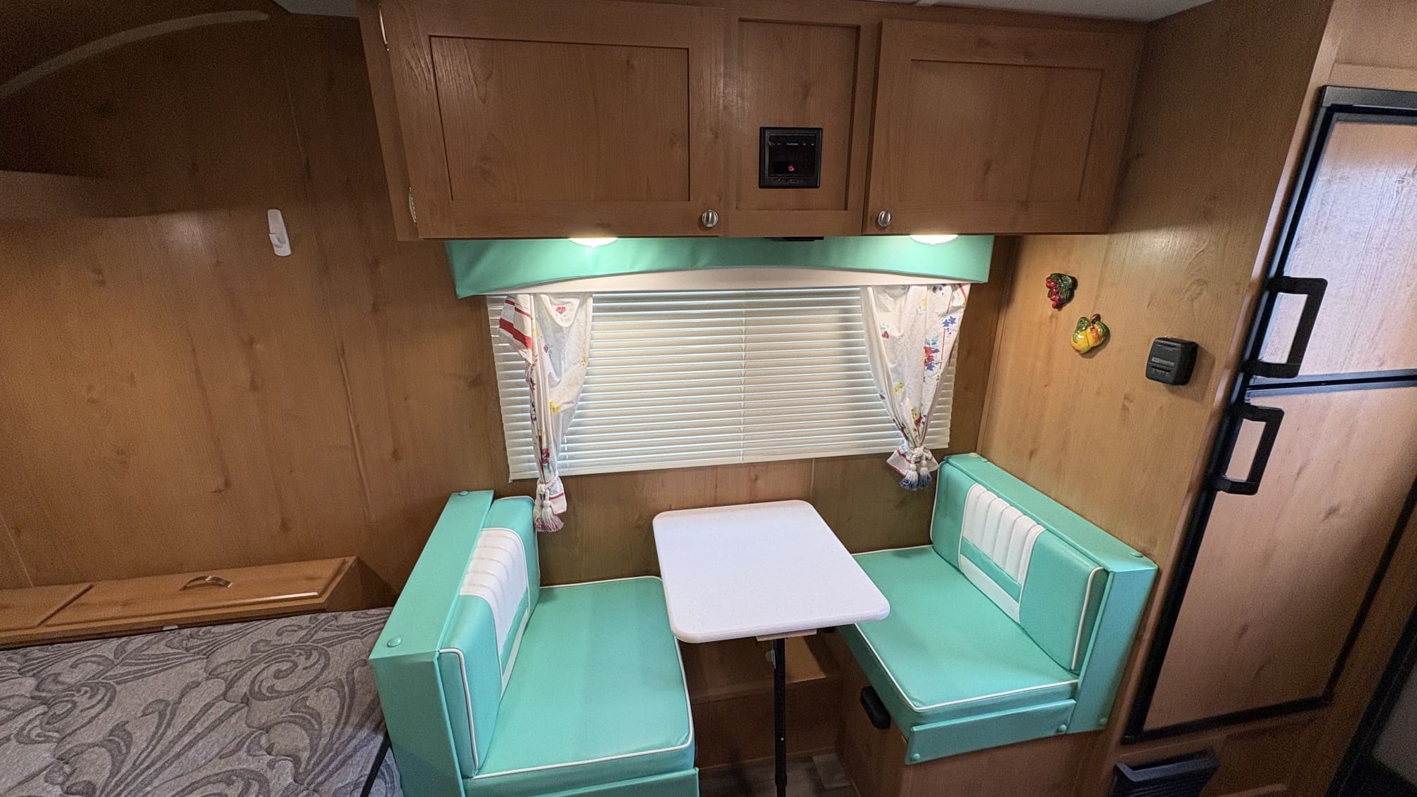 2021 RIVERSIDE RETRO 135 by GULFSTREAM - Image 9