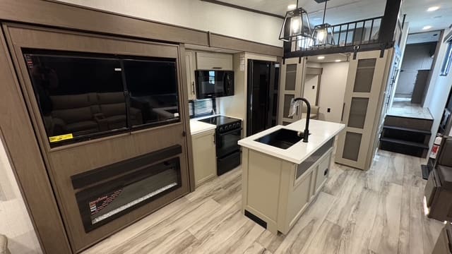2027 COUGAR 360MBI by KEYSTONE - Image 10