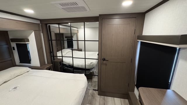 2027 COUGAR 360MBI by KEYSTONE - Image 27