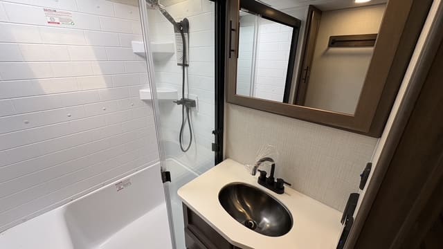 2027 COUGAR 360MBI by KEYSTONE - Image 31