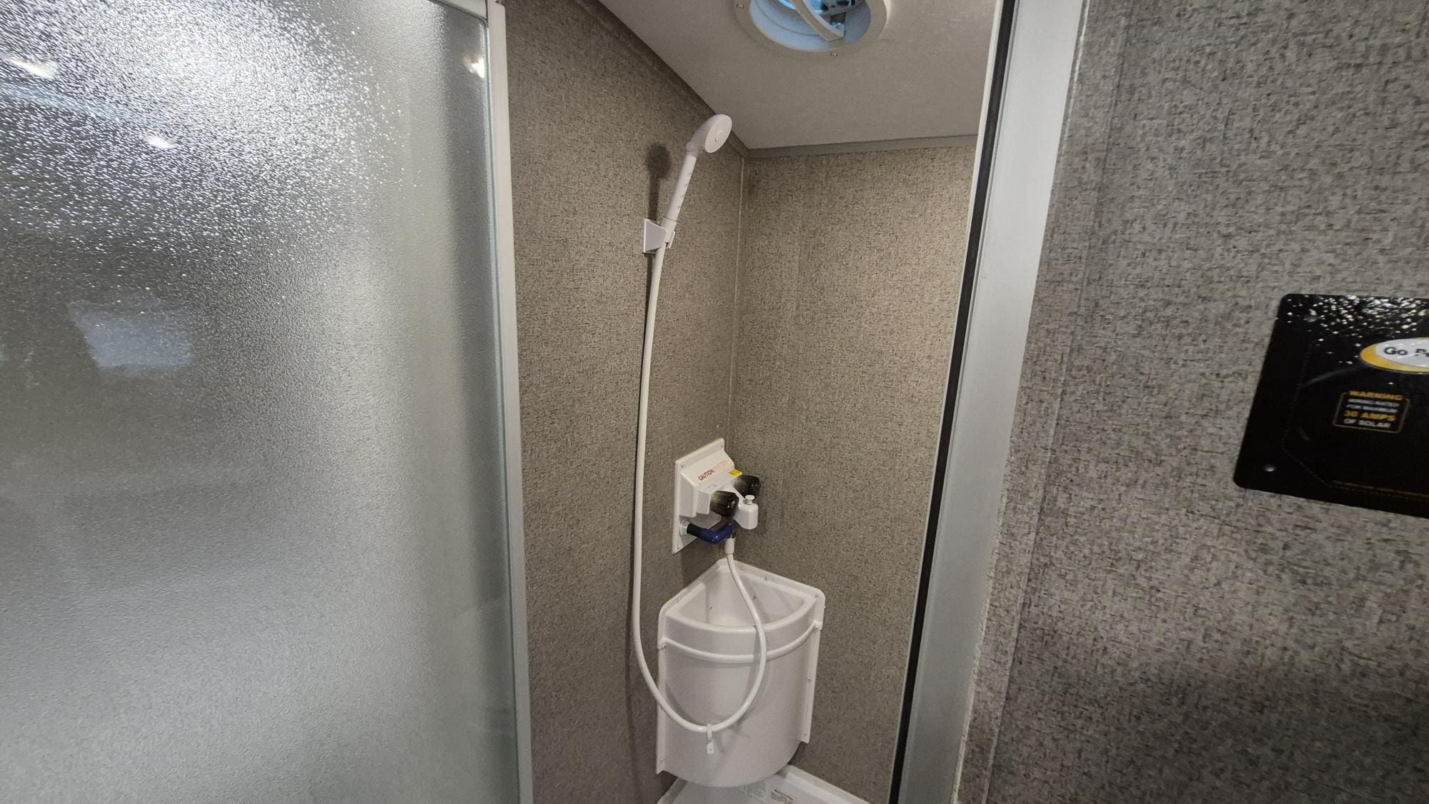 2019 GEO PRO 17RK by FOREST RIVER - Image 13