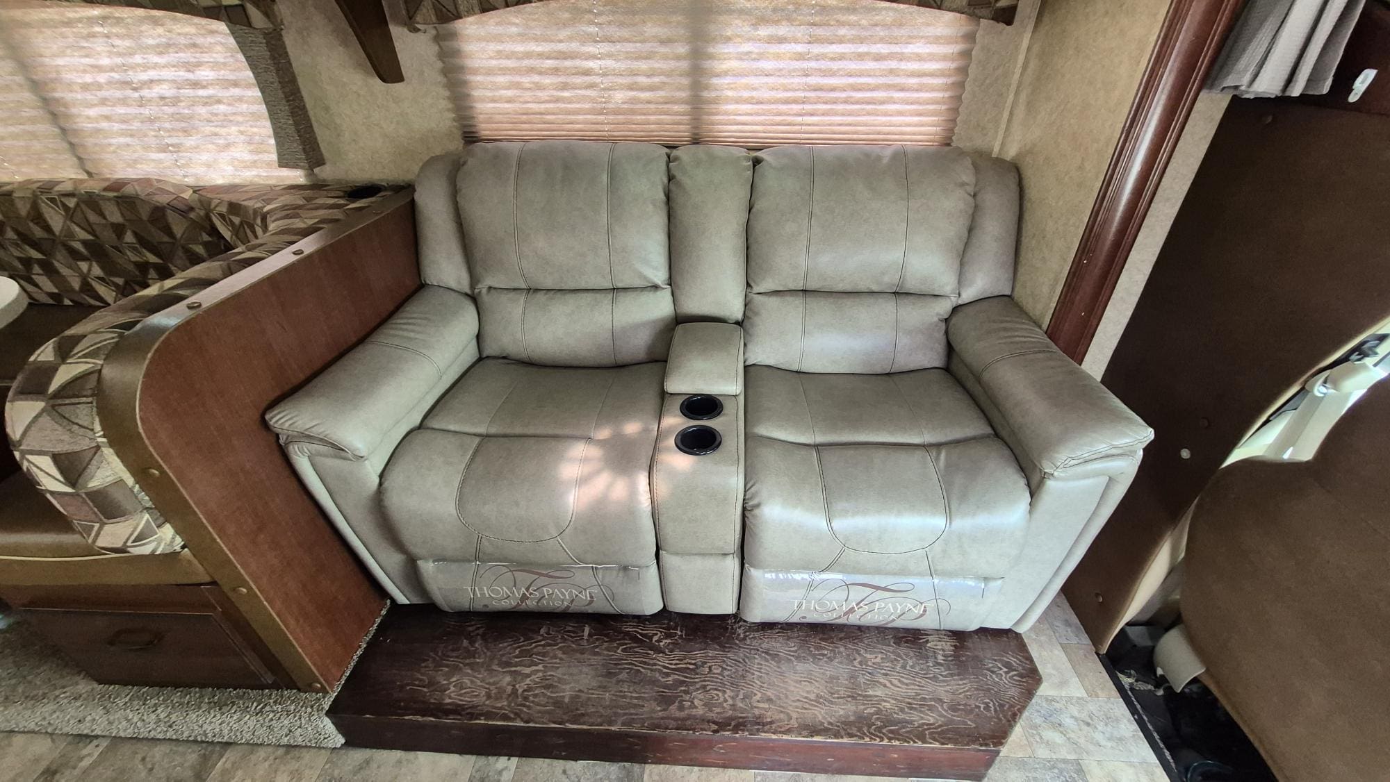 2013 SUNSEEKER 3010DS by FOREST RIVER - Image 12