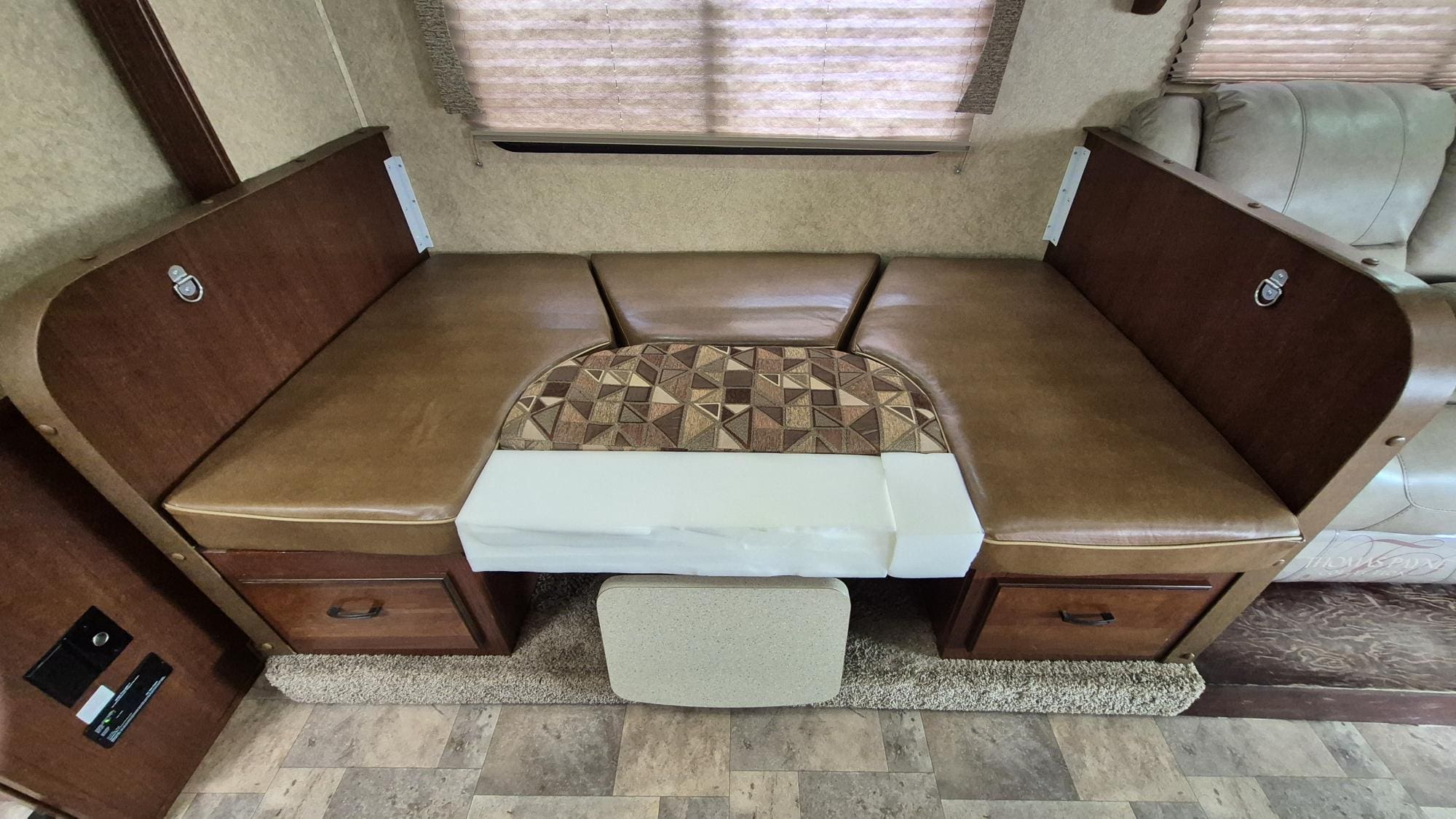 2013 SUNSEEKER 3010DS by FOREST RIVER - Image 15