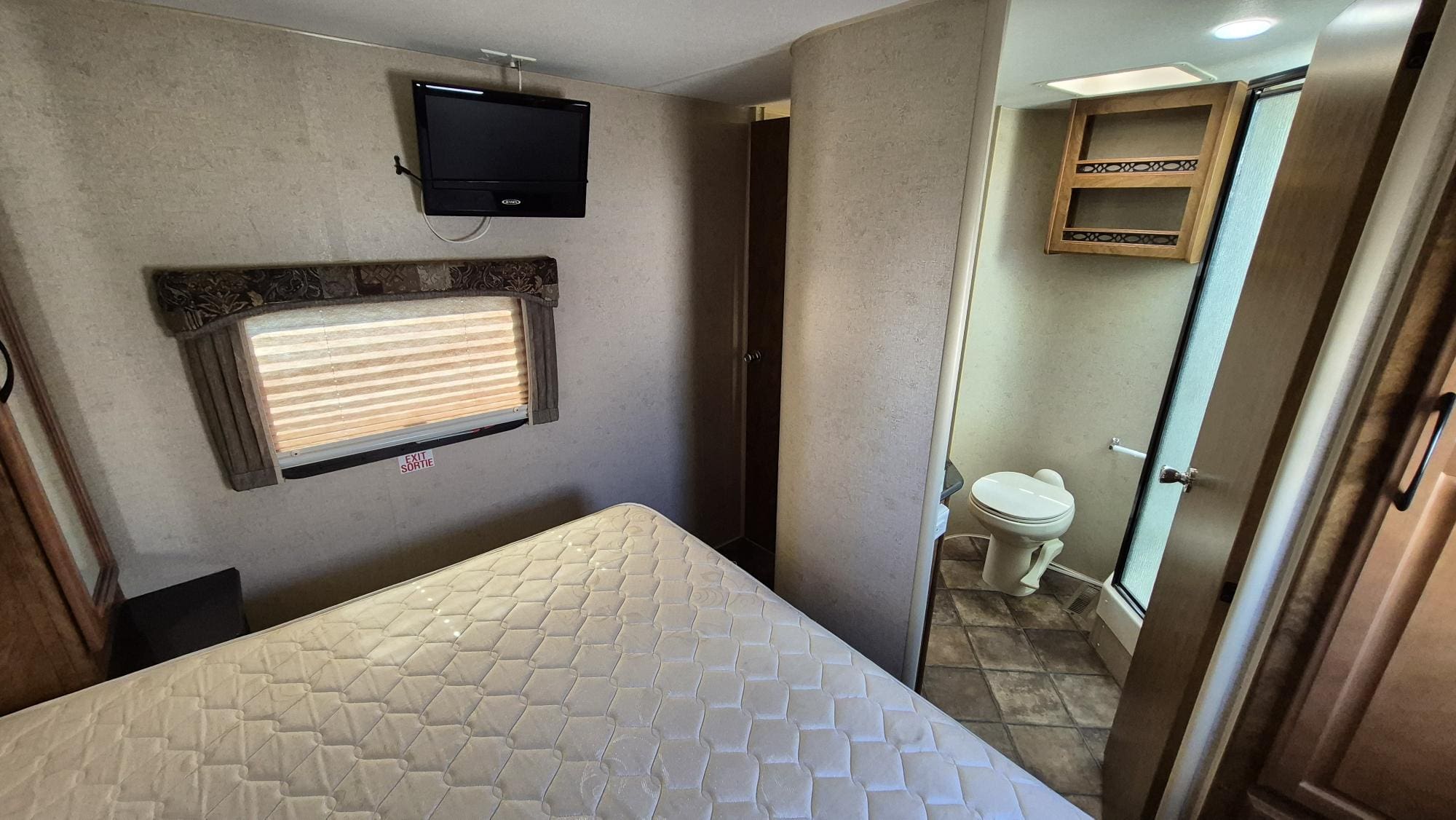 2013 WINDRIVER 280FKS by OUTDOORS RV - Image 25