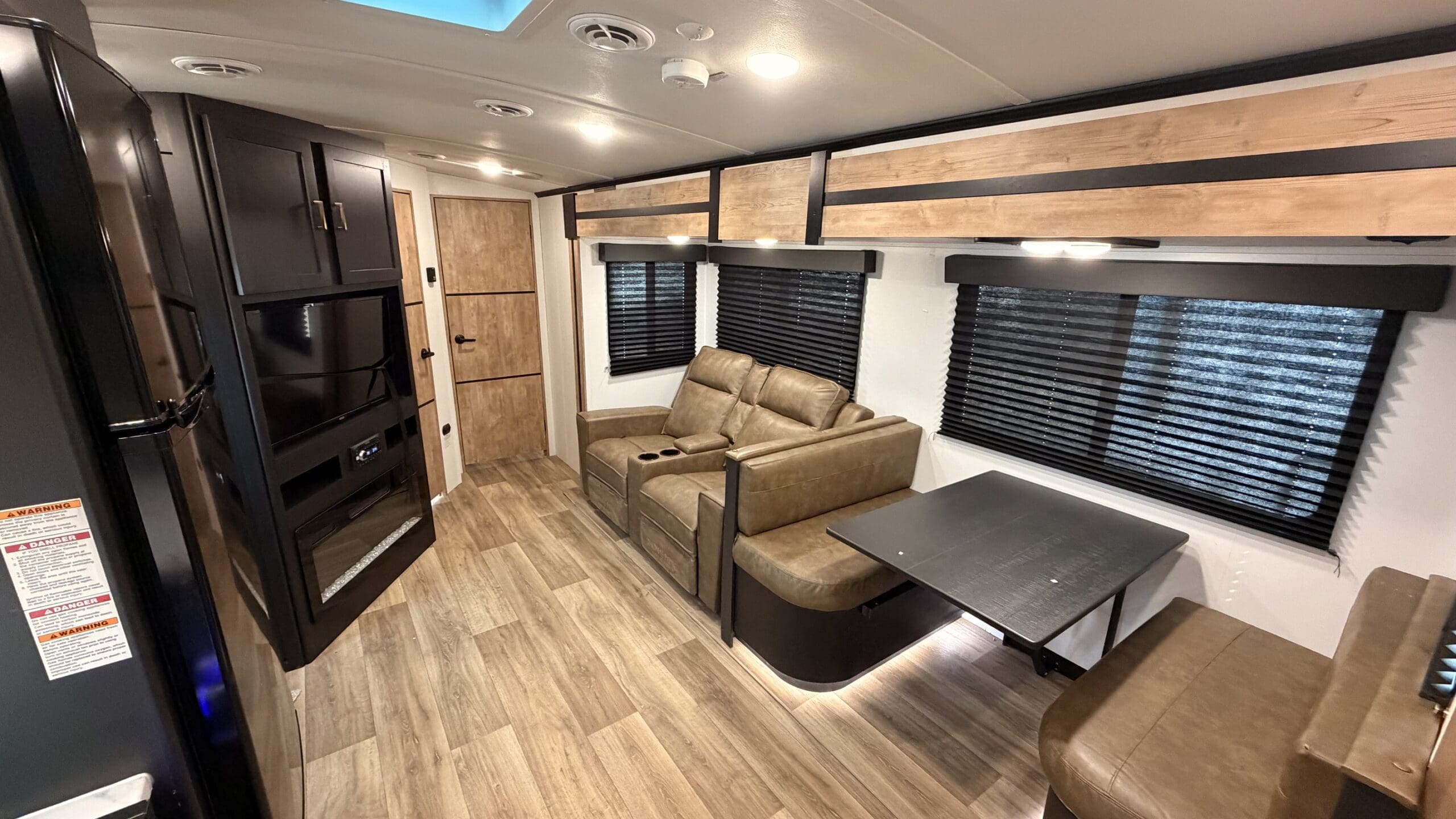2023 OUTBACK 271UFK by KEYSTONE - Image 11