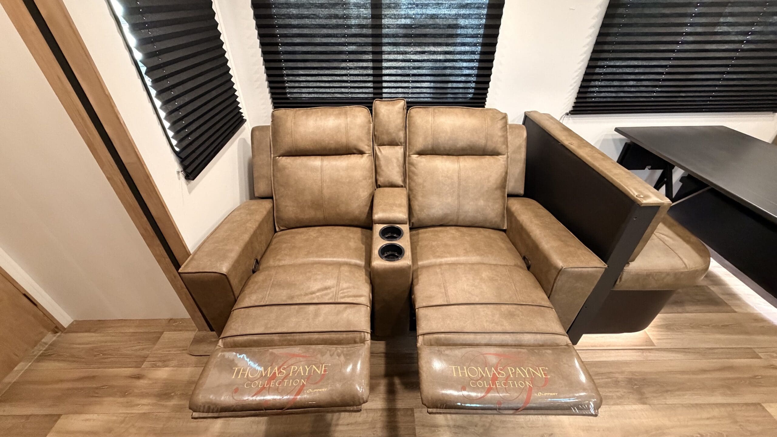 2023 OUTBACK 271UFK by KEYSTONE - Image 21